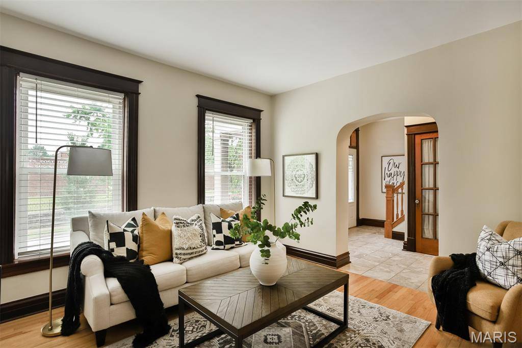 St Louis, MO 63118,2915 Meramec ST
