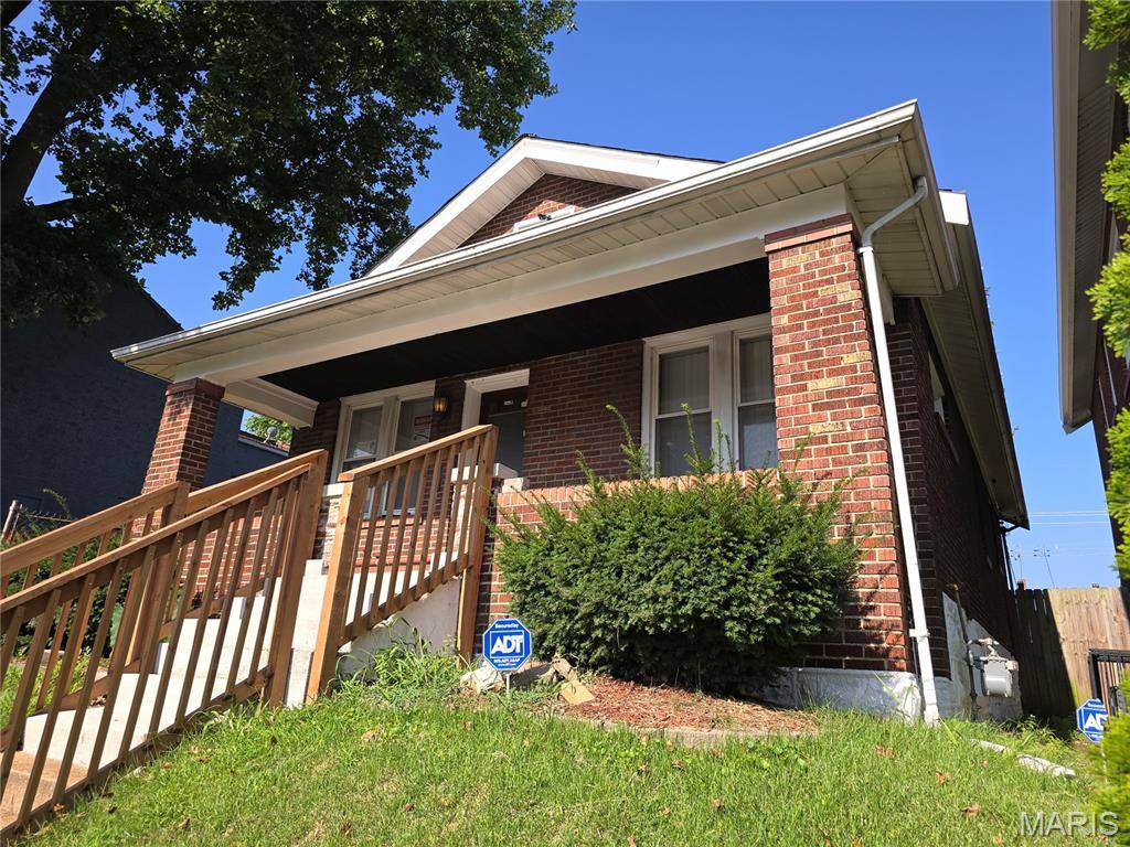St Louis, MO 63111,4319 California AVE