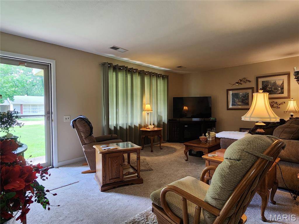Poplar Bluff, MO 63901,2313 Covington Meadows