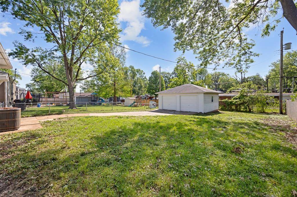 St Louis, MO 63134,4404 Herbert AVE