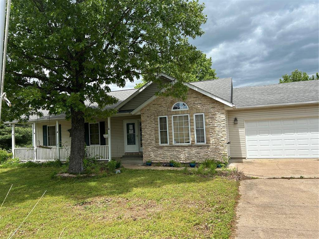 Dixon, MO 65459,14345 Howard LN