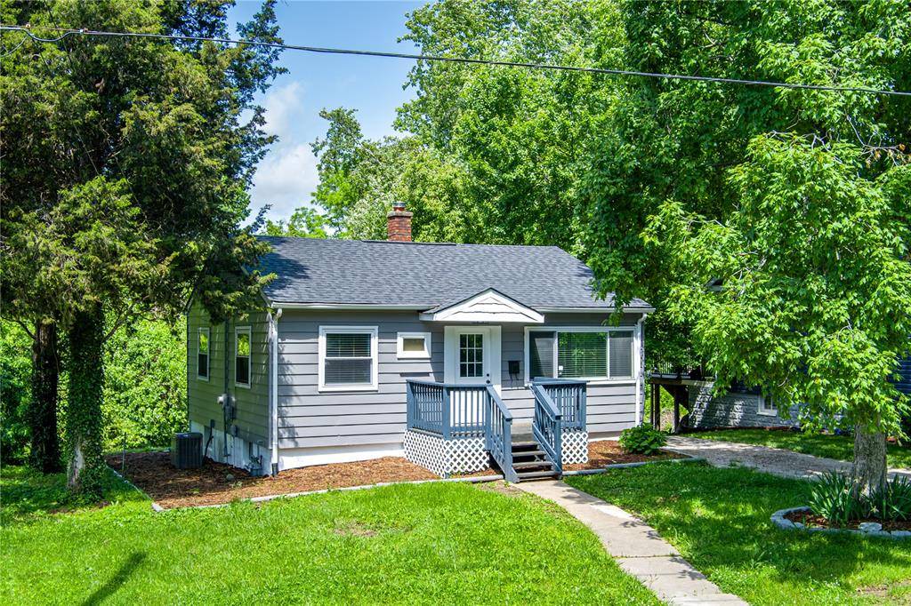 Edwardsville, IL 62025,423 Home AVE