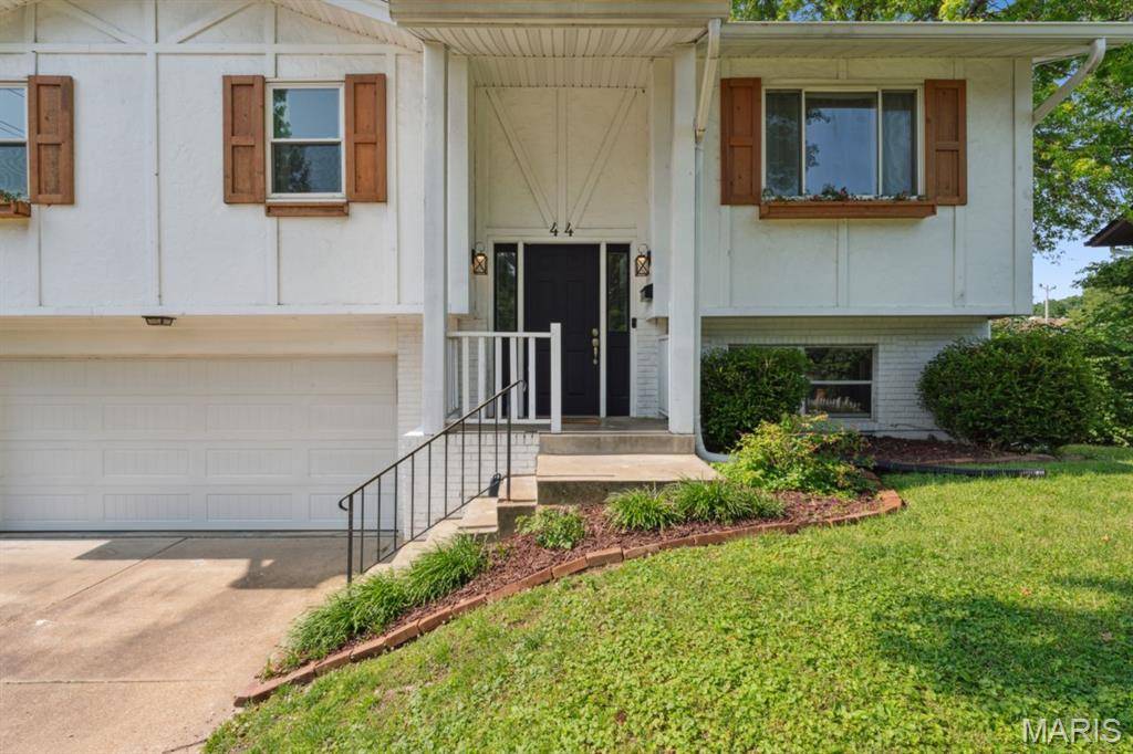 Webster Groves, MO 63119,44 Chestnut AVE