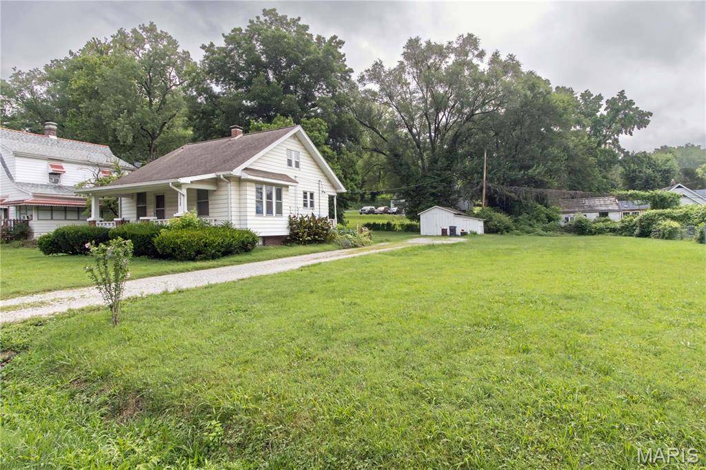 Fairview Heights, IL 62208,1428 First AVE