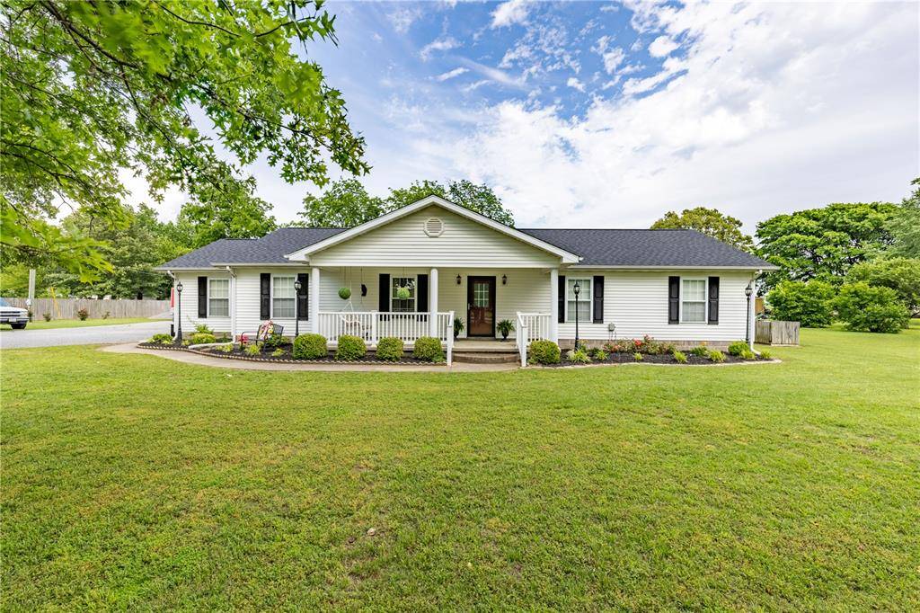 East Prairie, MO 63845,100 Sandy Lane