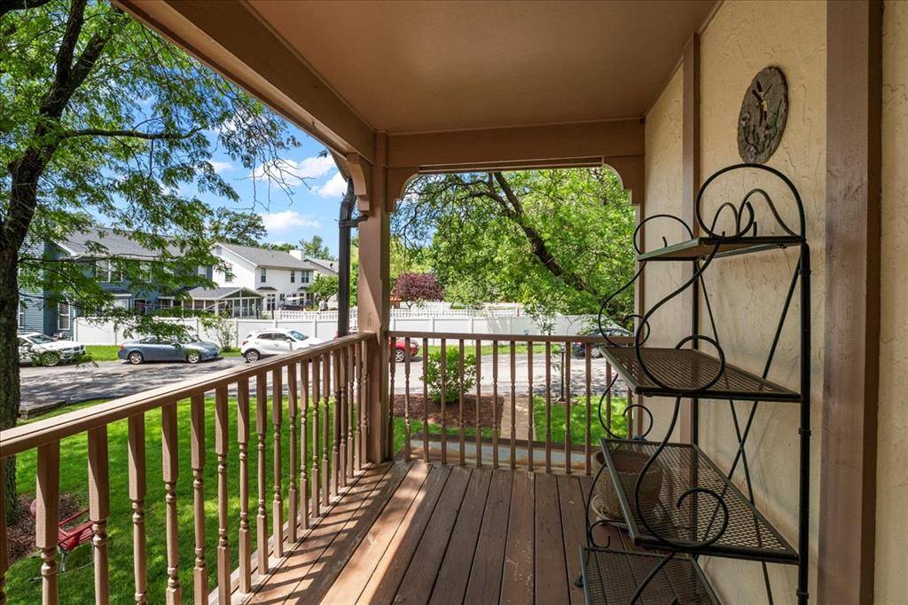 Webster Groves, MO 63119,537 Colebrook DR #C