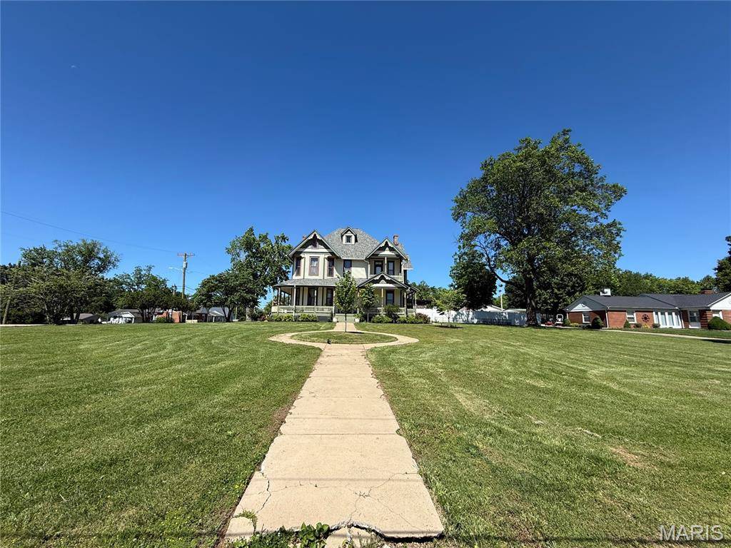 Fredericktown, MO 63645,714 Farrar ST