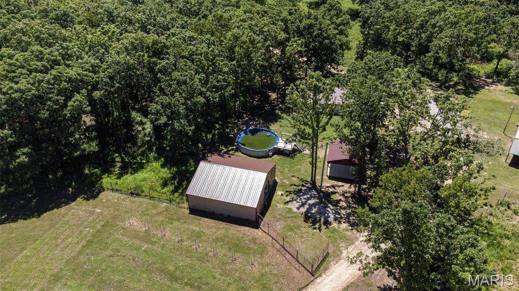 Newburg, MO 65560,13699 County Road 7210