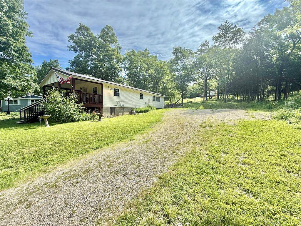 Bismarck, MO 63624,10174 N North oriole DR