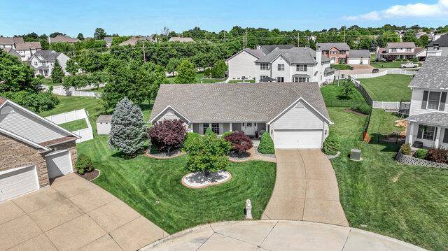 Dardenne Prairie, MO 63368,33 Horsetail CT
