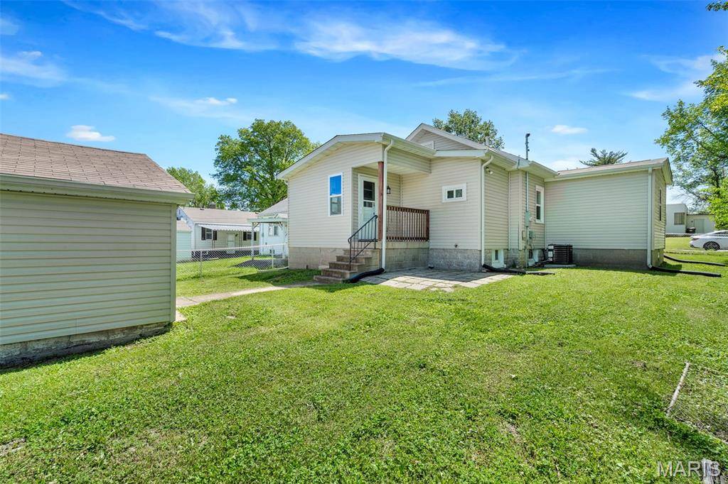 Belleville, IL 62221,1803 E Belle AVE