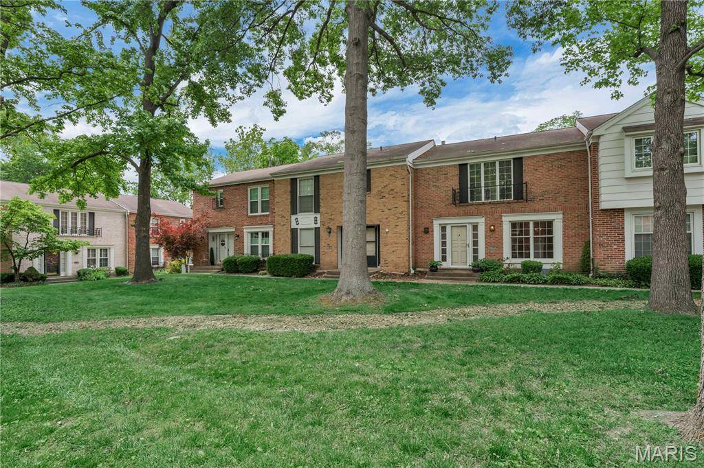 Chesterfield, MO 63141,13489 Beaulac DR