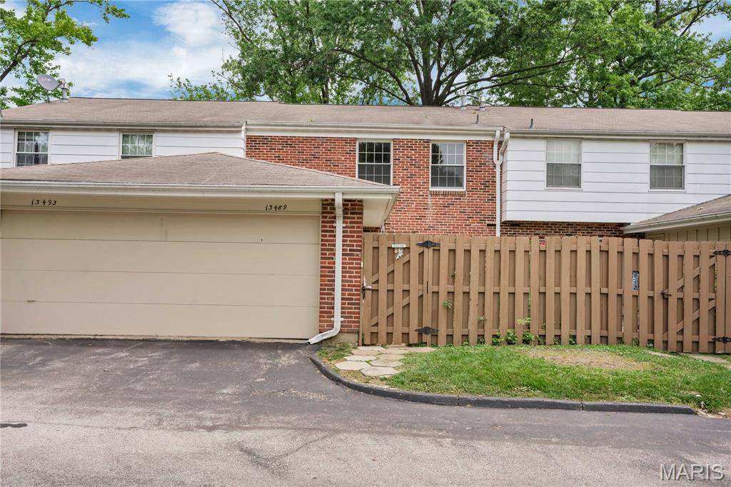 Chesterfield, MO 63141,13489 Beaulac DR