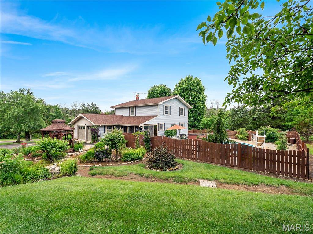 Villa Ridge, MO 63089,13 Heritage DR