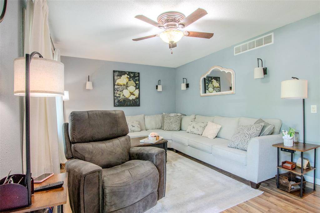 Holts Summit, MO 65043,1715 Cedar LN