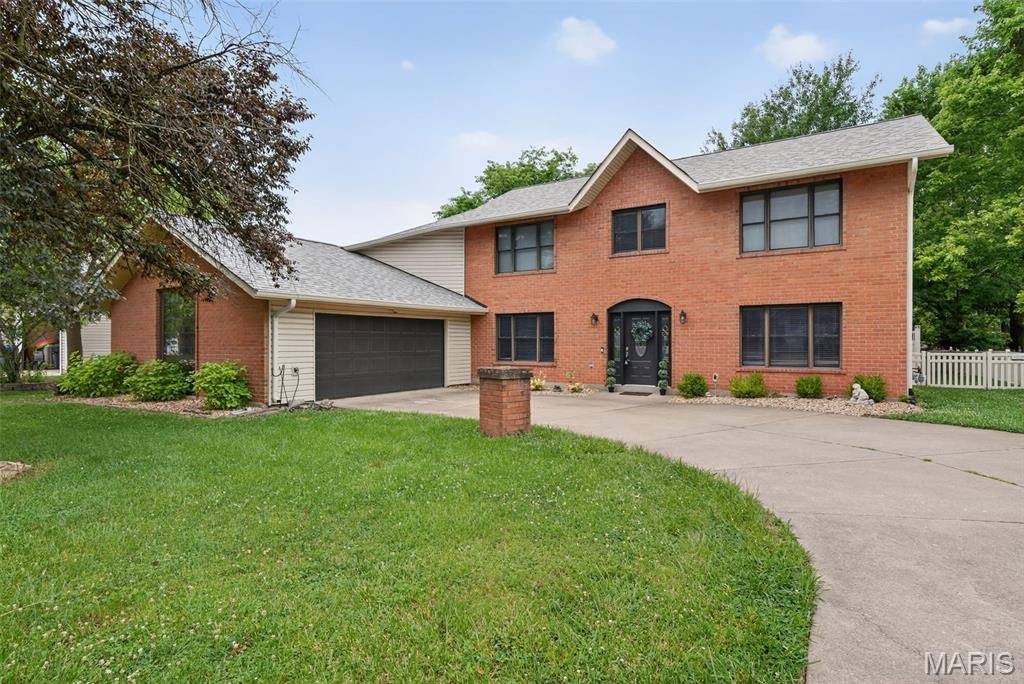 O'fallon, MO 63366,819 Colleen DR