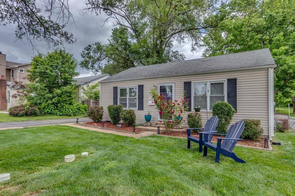 Kirkwood, MO 63122,312 S Geyer RD
