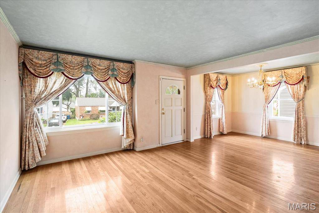 St Ann, MO 63074,10521 Saint Henry LN