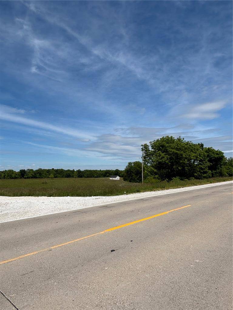 Palmyra, MO 63461,7788 Highway 168