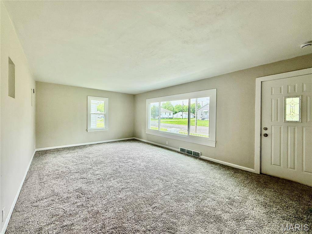 Collinsville, IL 62234,602 N Combs AVE