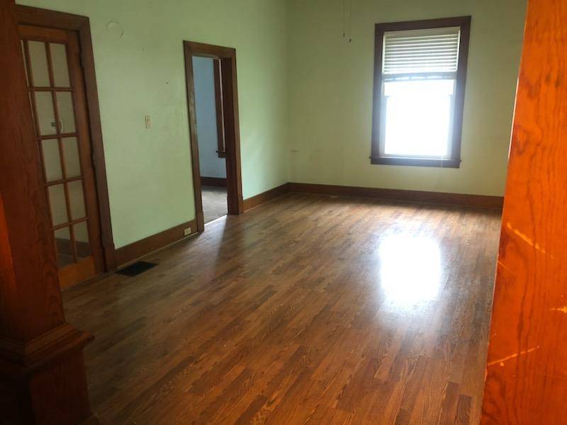 Palmyra, MO 63461,216 W Church ST