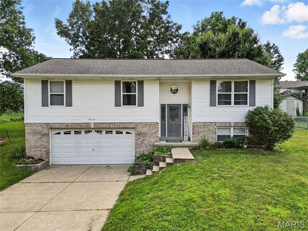 Cedar Hill, MO 63016,6516 Weston Oaks DR