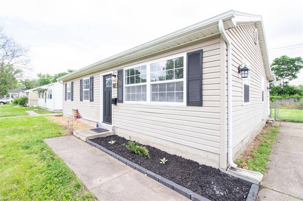 Granite City, IL 62040,27 Briarcliff DR