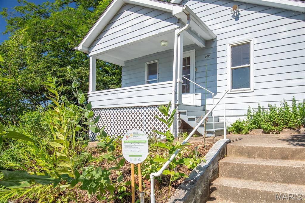 Alton, IL 62002,302 Allen ST