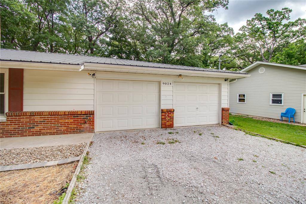 Alton, IL 62002,9024 Oakridge DR