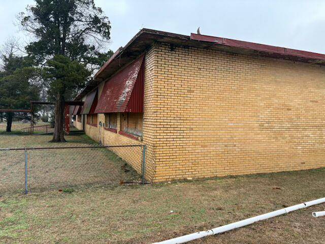 Arbyrd, MO 63821,206 N Douglas ST