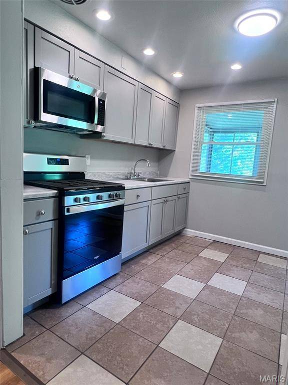 Bellefontaine Nghbrs, MO 63137,9705 Calumet DR