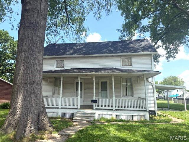 Breese, IL 62230,929 N 5th ST