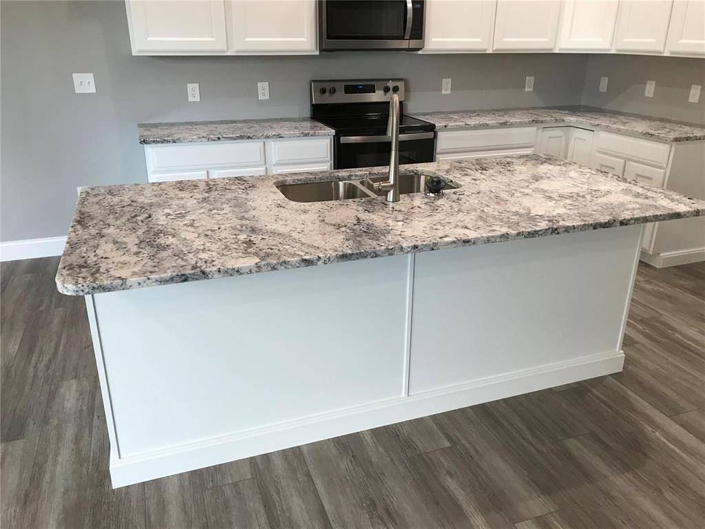 Festus, MO 63028,1700 Scenic DR