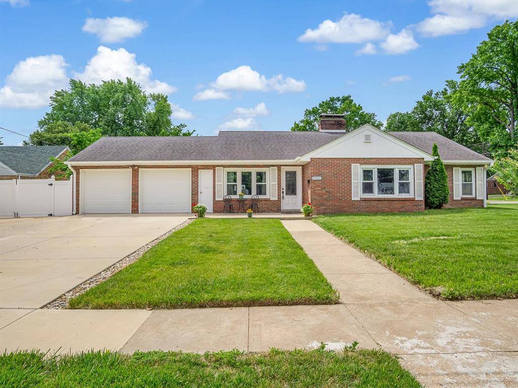 Alton, IL 62002,3405 Gary ST