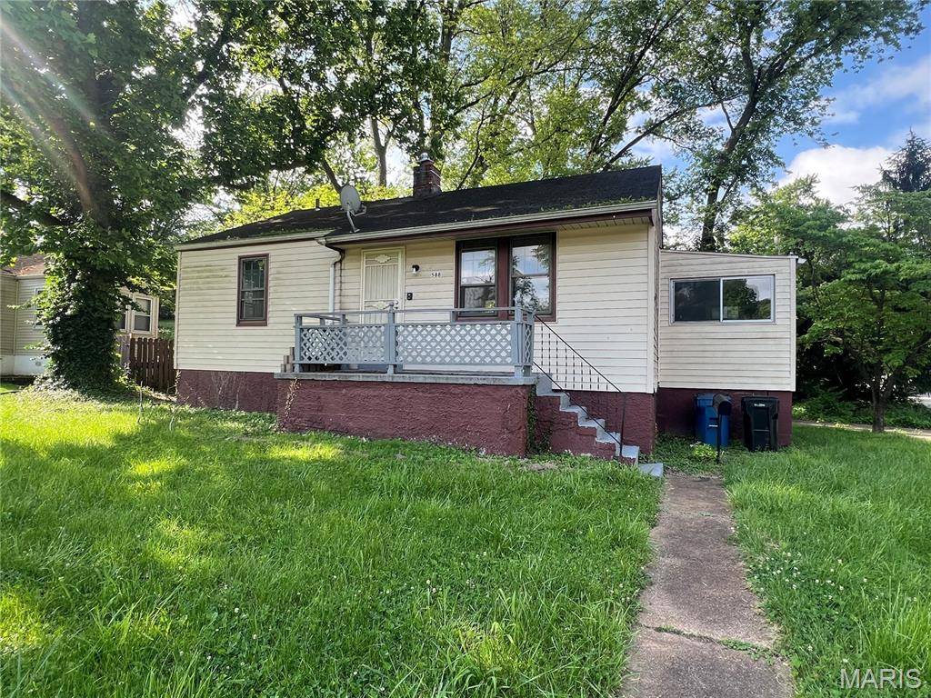 St Louis, MO 63137,588 Cosie DR