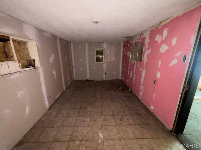MO 63136,10100 Earl DR