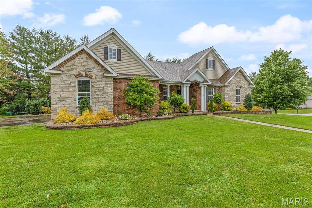 Farmington, MO 63640,457 Yellowstone DR