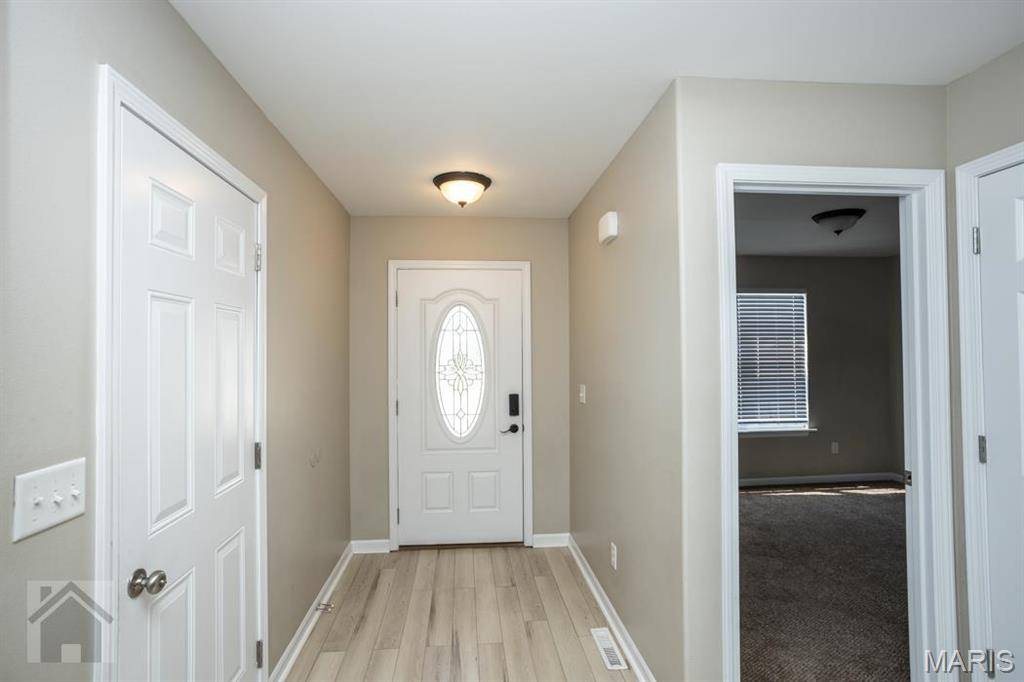 St Robert, MO 65584,16206 Hershey RD