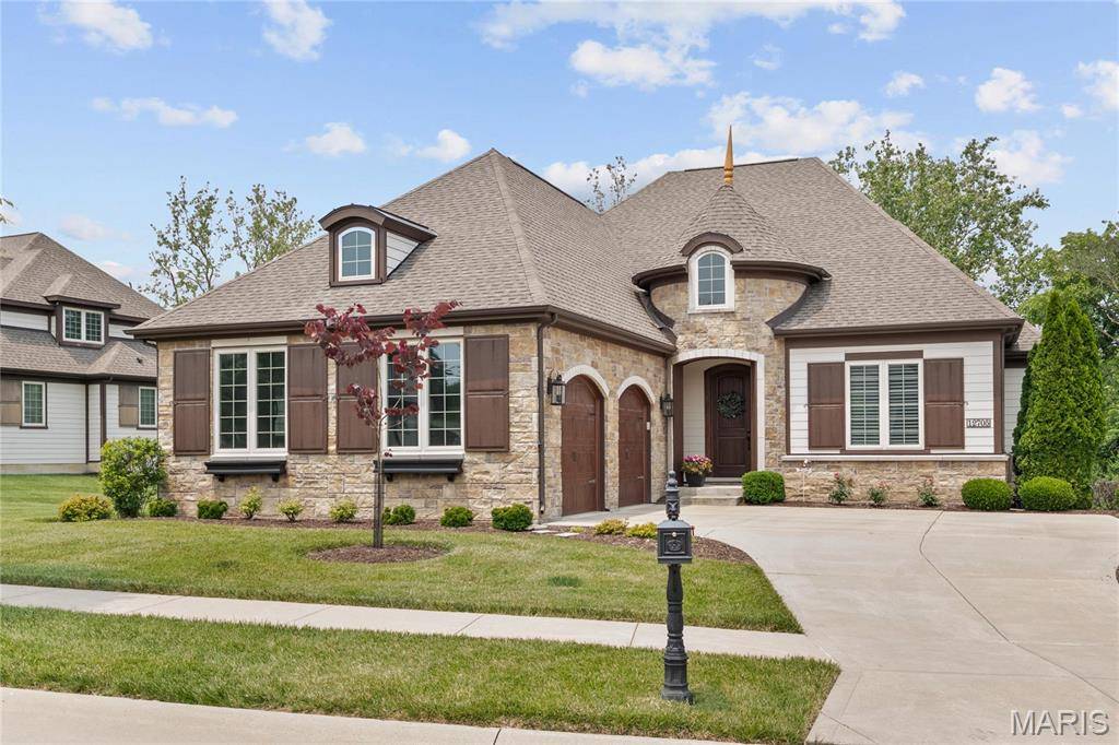 Creve Coeur, MO 63141,12705 Creekside View DR