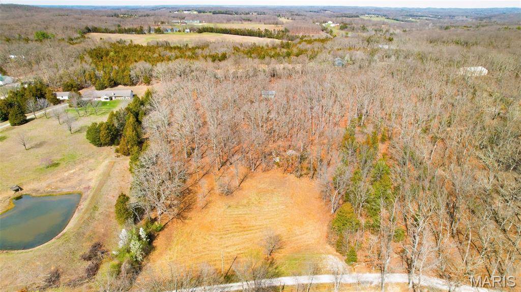 Robertsville, MO 63072,611 Carol LN
