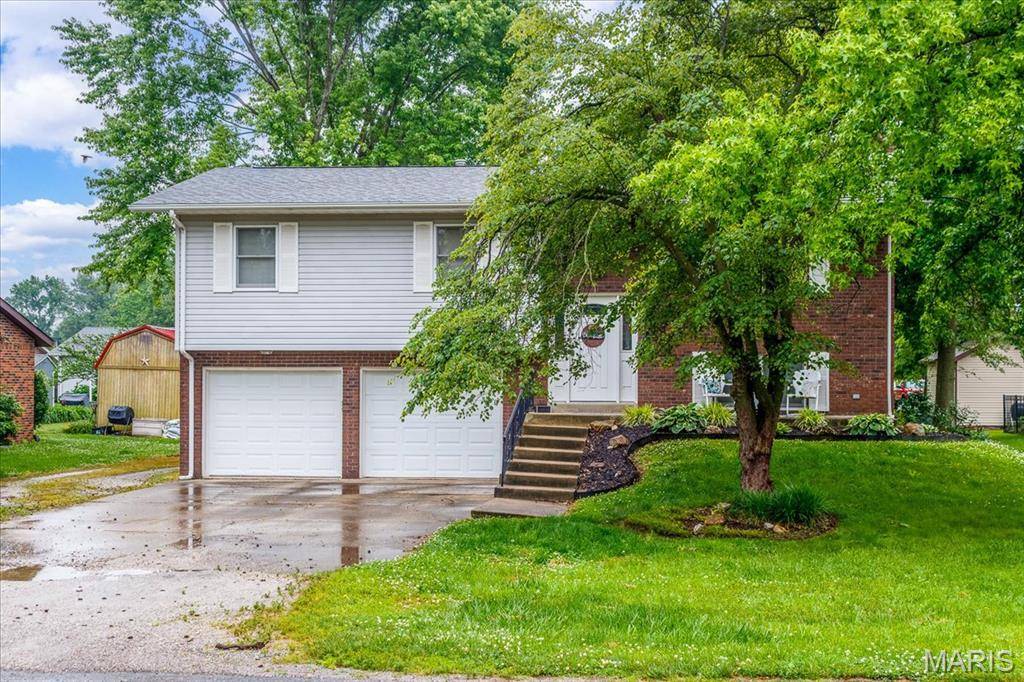 Carlyle, IL 62231,1170 Bond ST