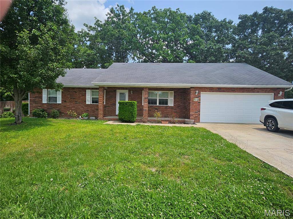 MO 65583,19738 Stirrup LN