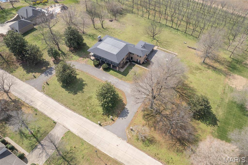 Sikeston, MO 63801,305 Ridge DR