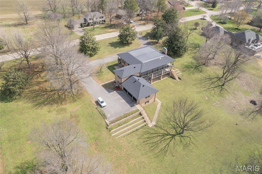 Sikeston, MO 63801,305 Ridge DR