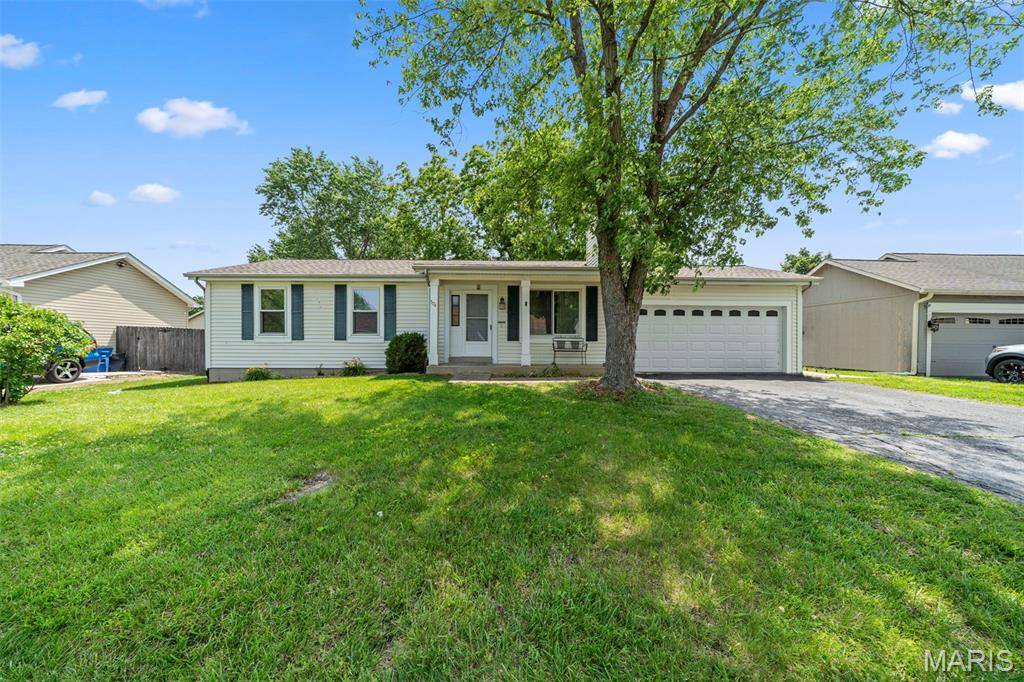 St Peters, MO 63376,504 Coldstream CT