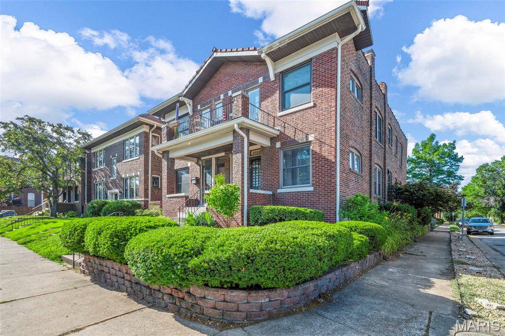 St Louis, MO 63104,3226 Geyer AVE