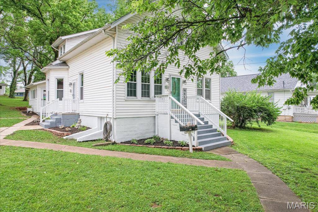 St Clair, MO 63077,445 N Main ST