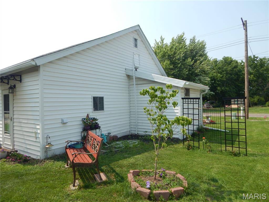 Bowling Green, MO 63334,1620 W Centennial AVE