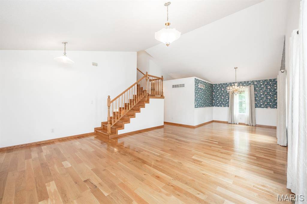 Maryville, IL 62062,608 Andra DR