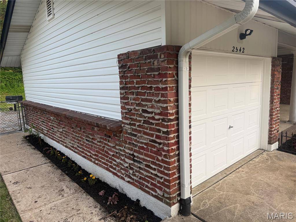 Unincorporated, MO 63136,2542 Dukeland DR